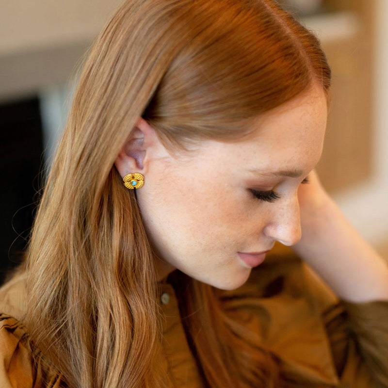 GOLD EARRINGS WITH TURQUOISE DOTS