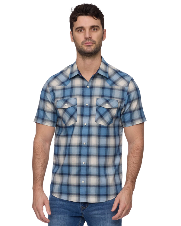 Man wearing a blue and white plaid short-sleeve shirt on a white background