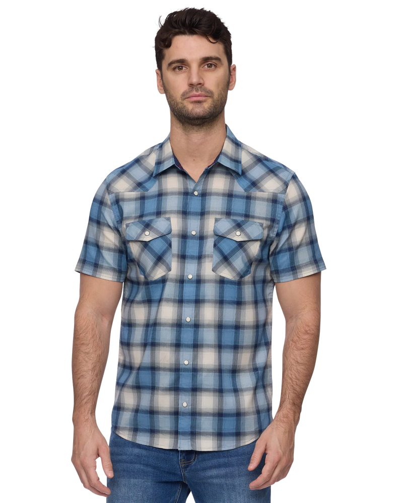 Man wearing a blue and white plaid short-sleeve shirt on a white background