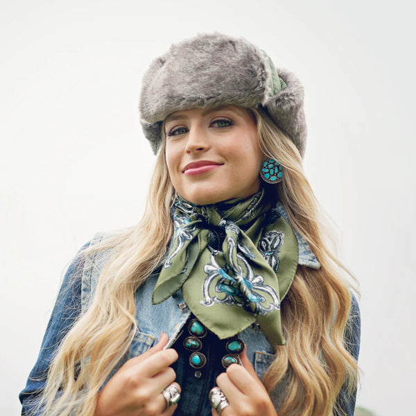 Turqs And Conchos Shorty Sage Scarf