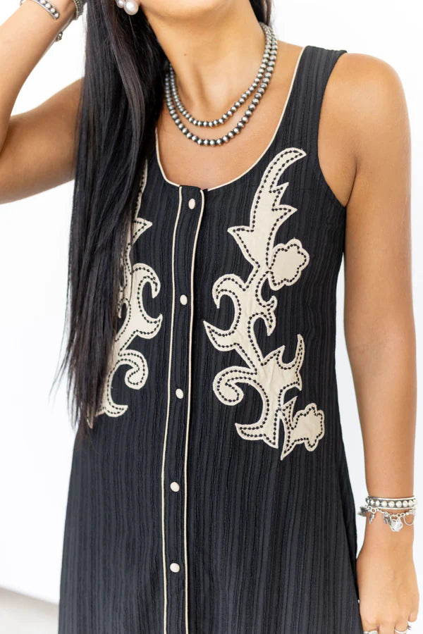 Turquoise Haven Applique Black With White Dress