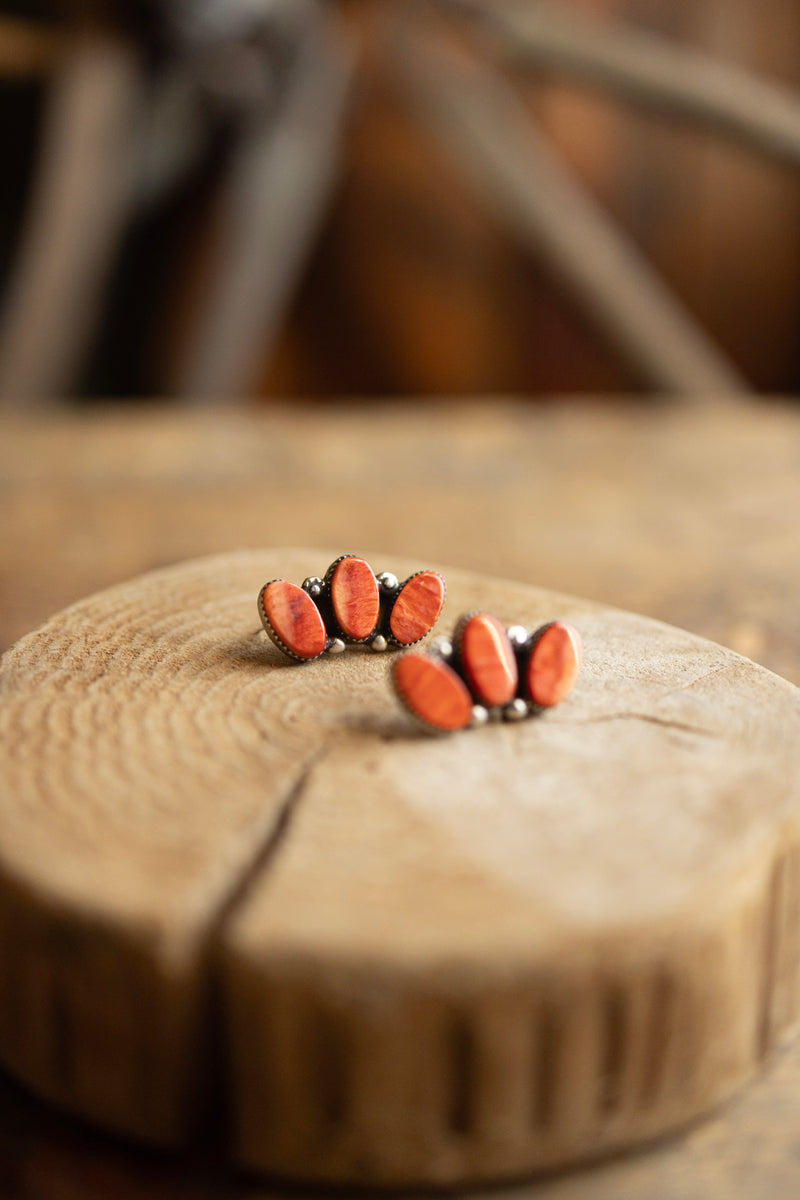 3 Ovals Red Spiny Oyster Post Earring