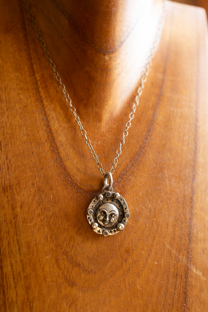 Margaret Sullivan Moonface Stones Necklace 