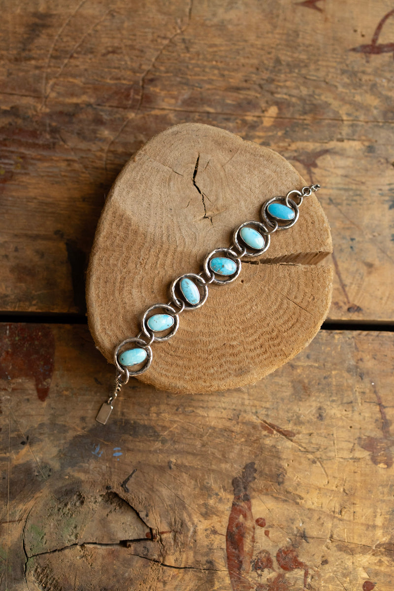 Hallett Peak Floating Turquoise Stones Bracelet 