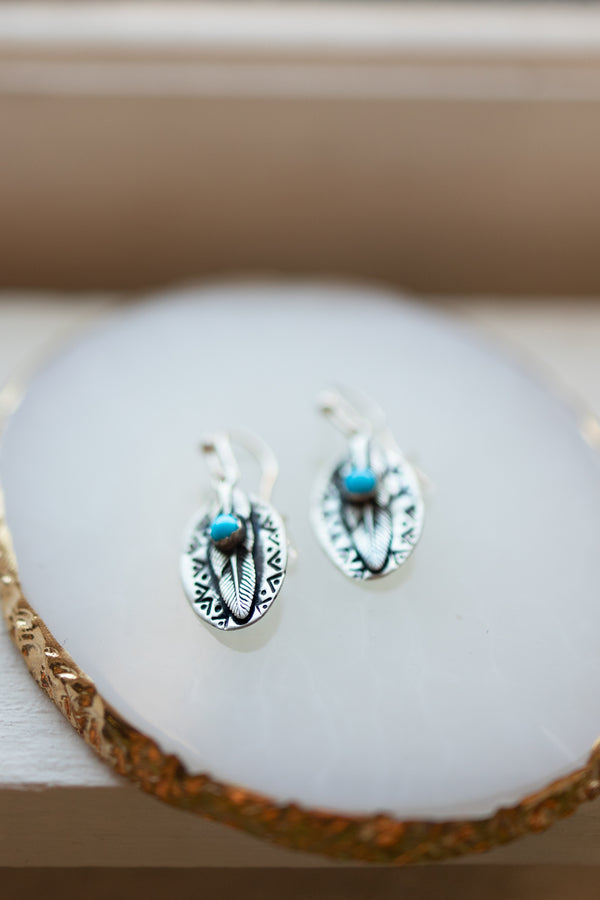 MARGARET SULLIVAN TINY FEATHER TURQUOISE DOT EARRING