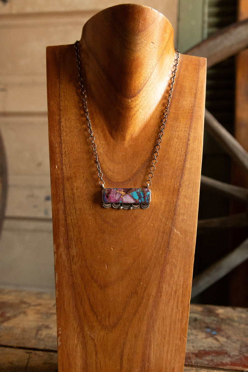 Purple Mojave Bar Scallops Necklace
