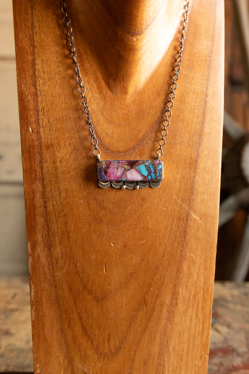 Purple Mojave Bar Scallops Necklace