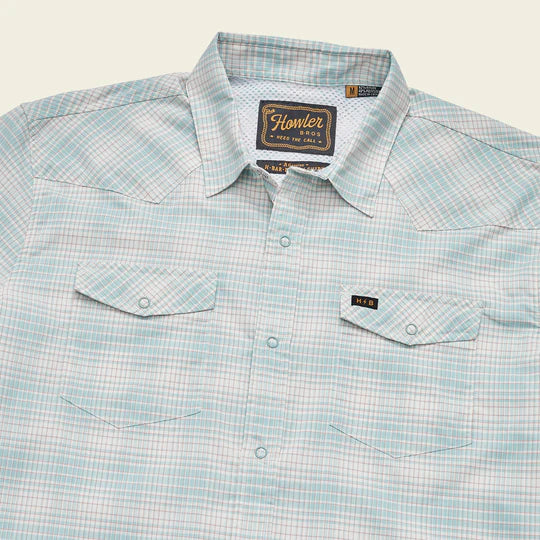 Men's longsleeve white and blue button down shirt with double breast pockets