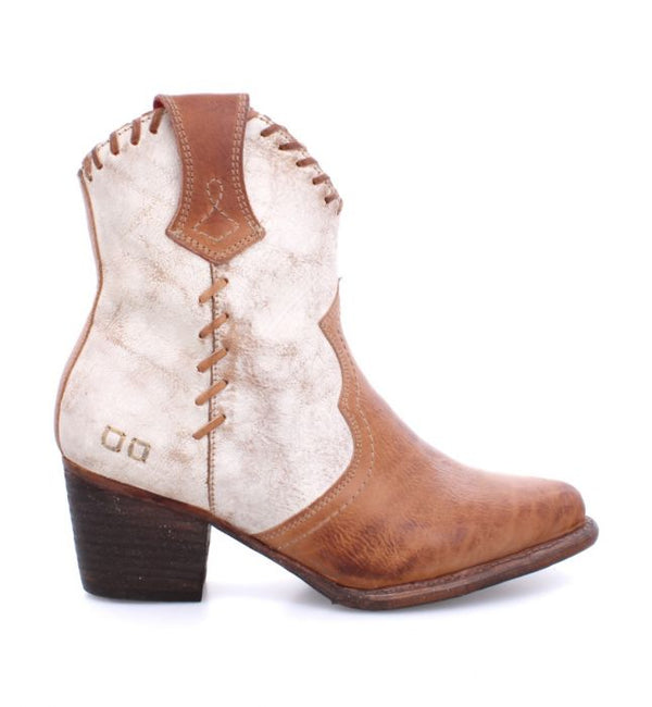 ladies right boot with toe facing left 