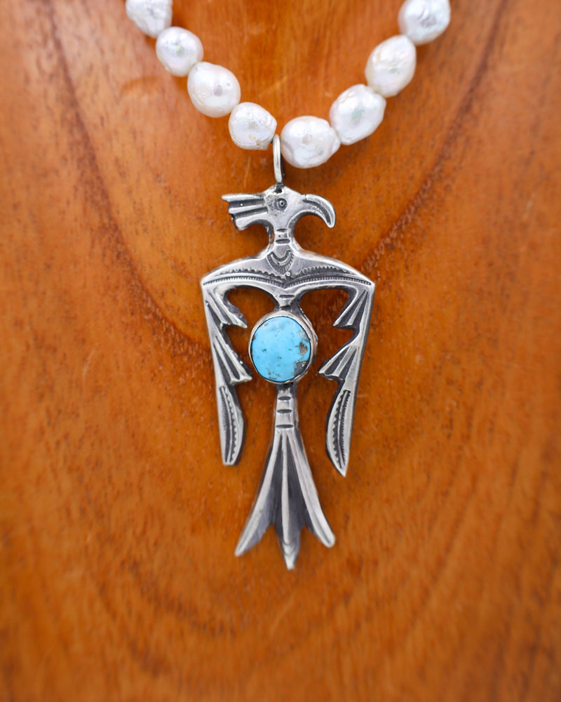 LOVE TOKENS PEARL STRAND WITH STERLING SILVER THUNDERBIRD TURQUOISE NECKLACE