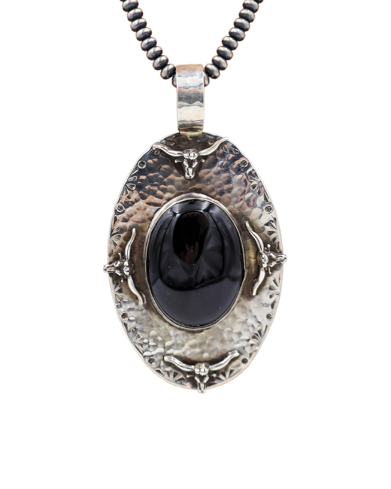 RICHARD SCHMIDT LARGE ONYX OVAL 4 LONGHORNS PENDANT