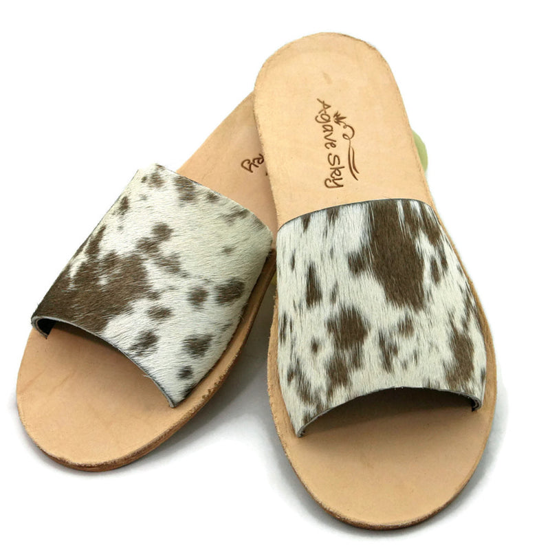 AGAVE SKY COWHIDE SLIDE SANDAL- CHOCOLATE